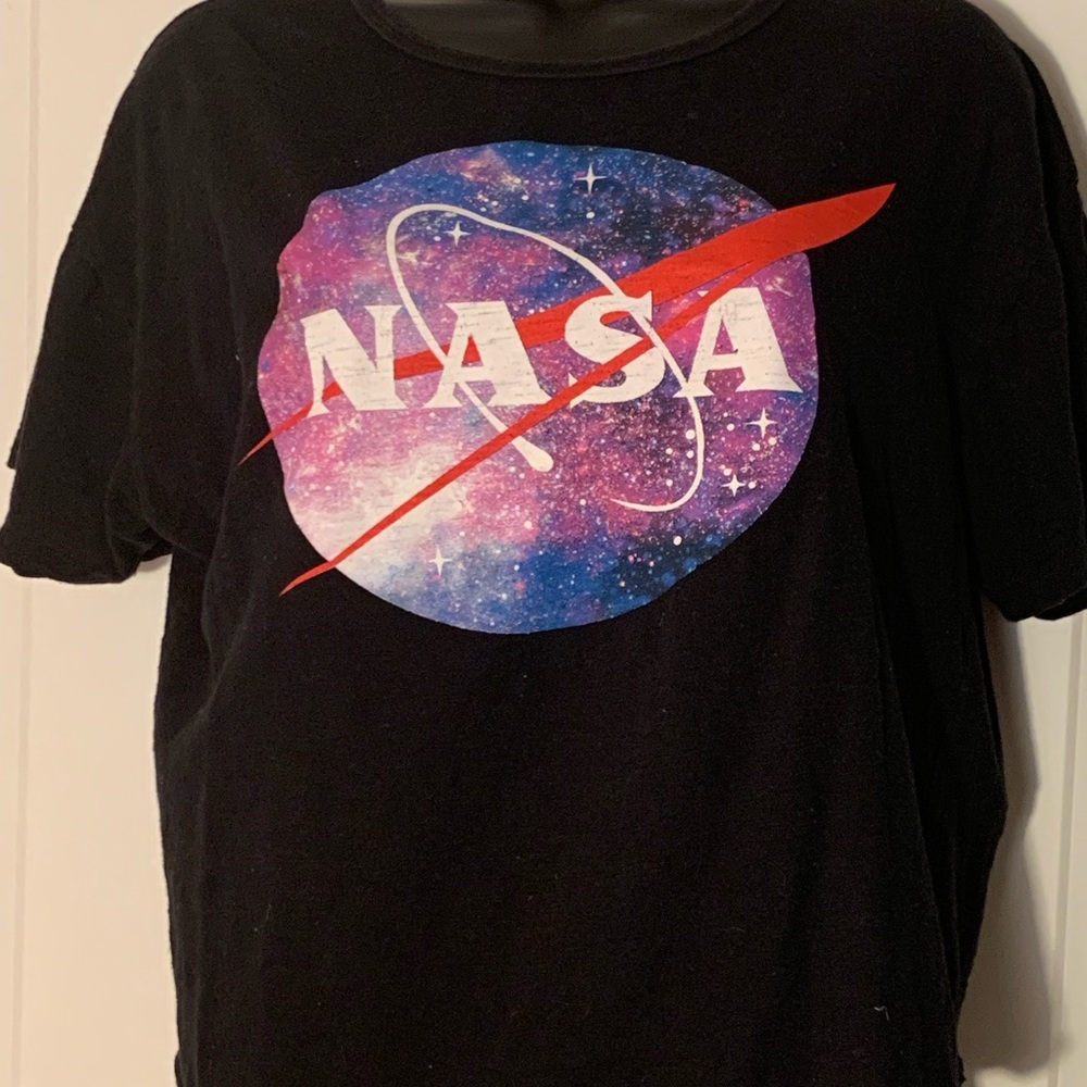 SOLD - NASA top Size Medium